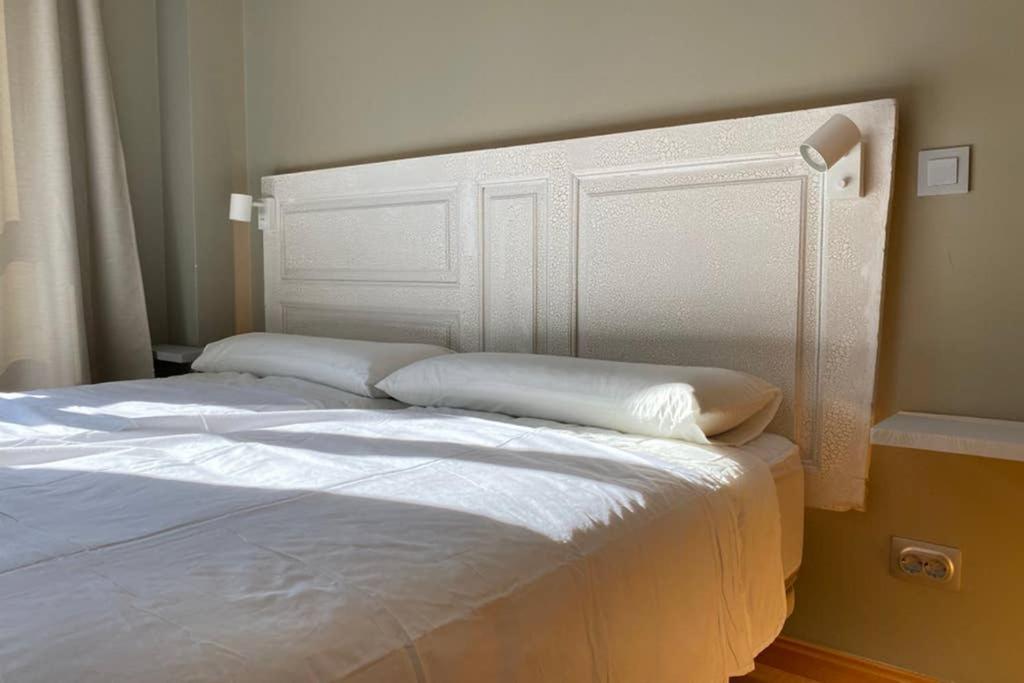Valdevebas Chalet Con Piscina Madrid Eksteriør billede